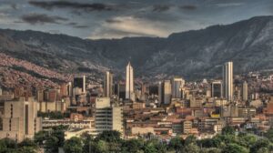 1200px-Medellin-1